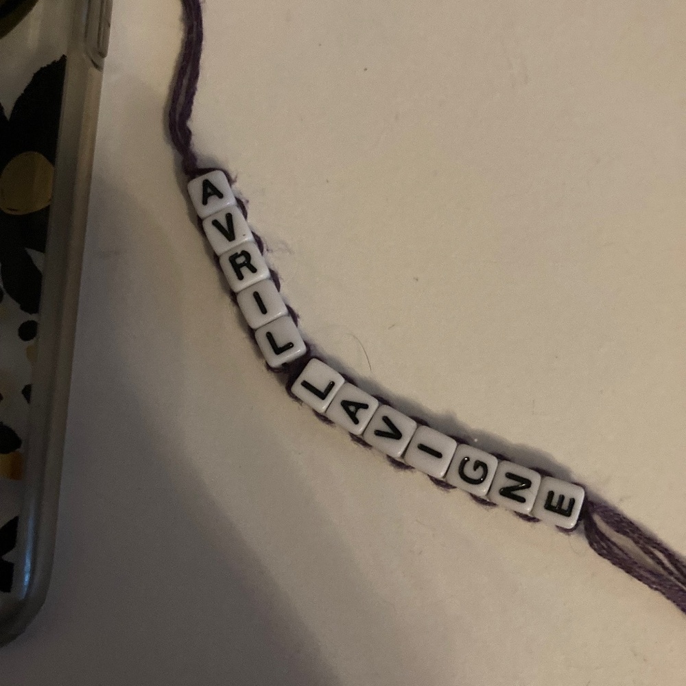 Avril Lavigne Phone Charm